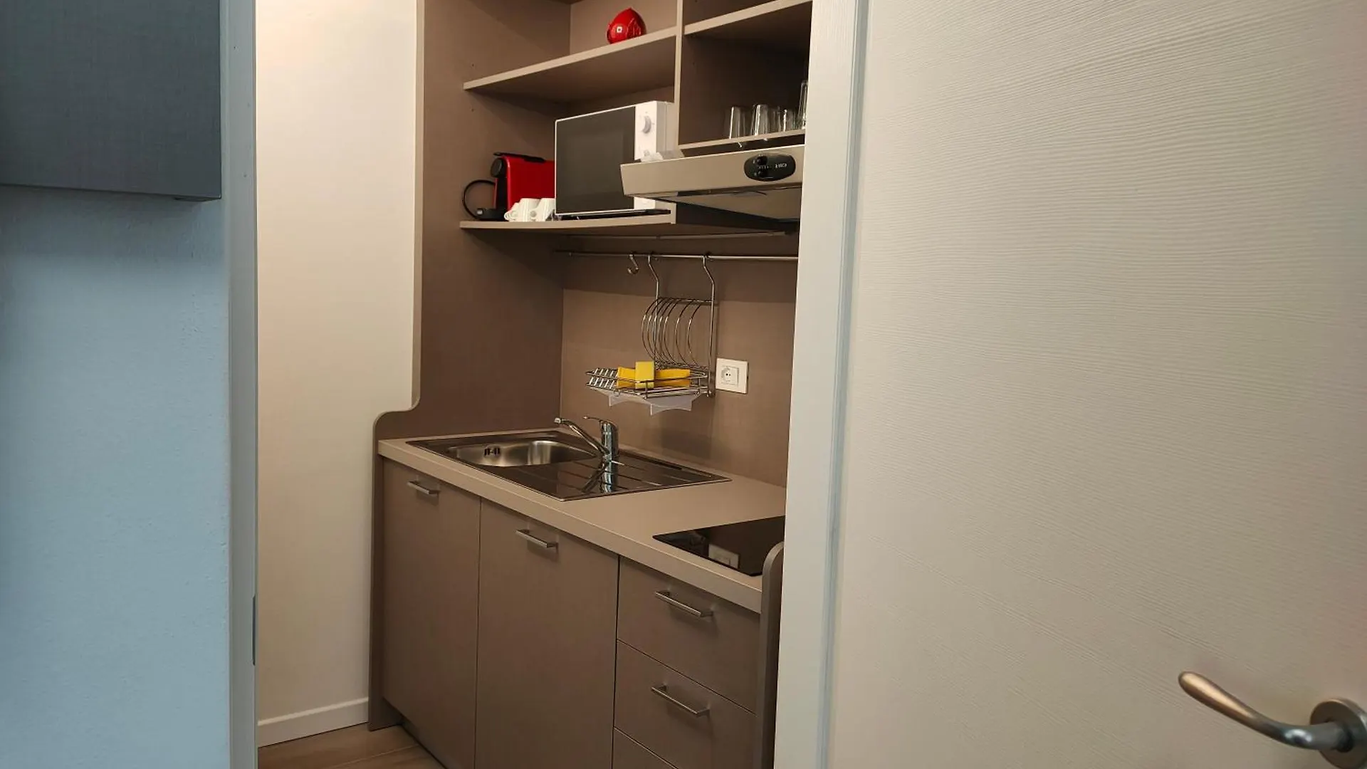 Iris Ar Holiday-Home Peschiera del Garda Apartment