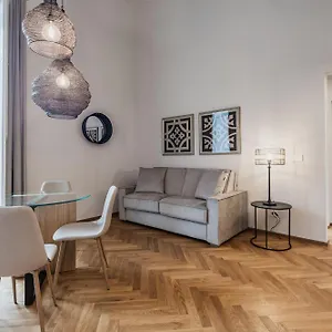 https://ferrini-home-riso-80.sicilyhotelsitaly.net