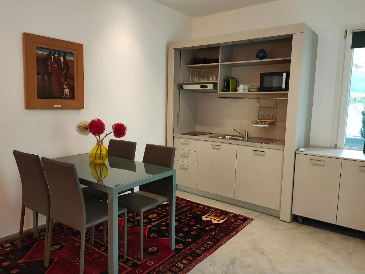 Iris Ar Holiday-Home Peschiera del Garda