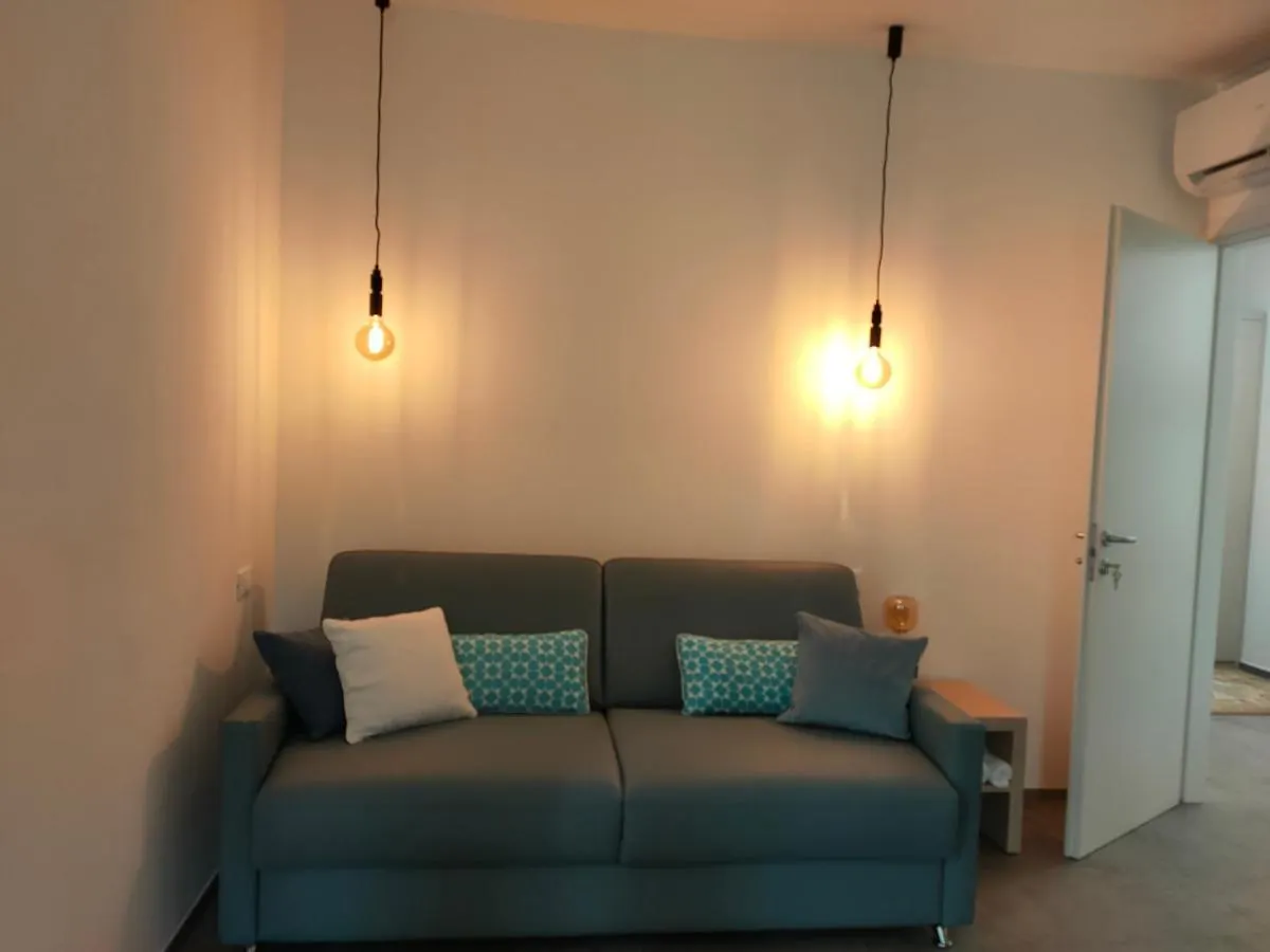 Apartman Iris Ar Holiday-Home Peschiera del Garda
