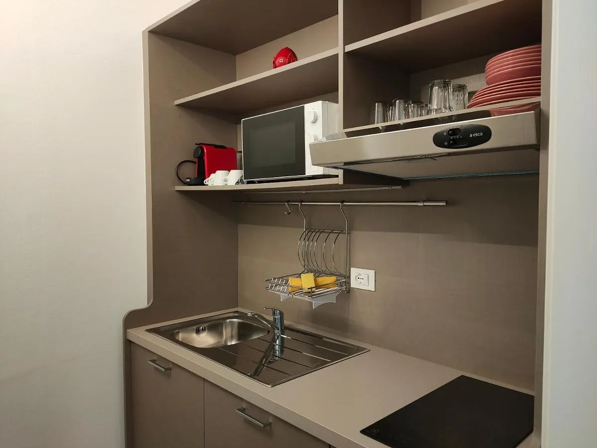 Iris Ar Holiday-Home Peschiera del Garda 0*,  Olaszország