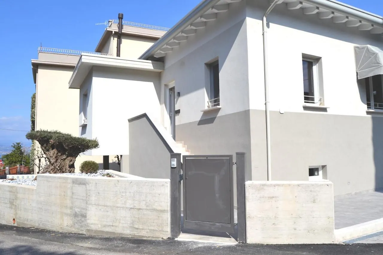 Iris Ar Holiday-Home Peschiera del Garda